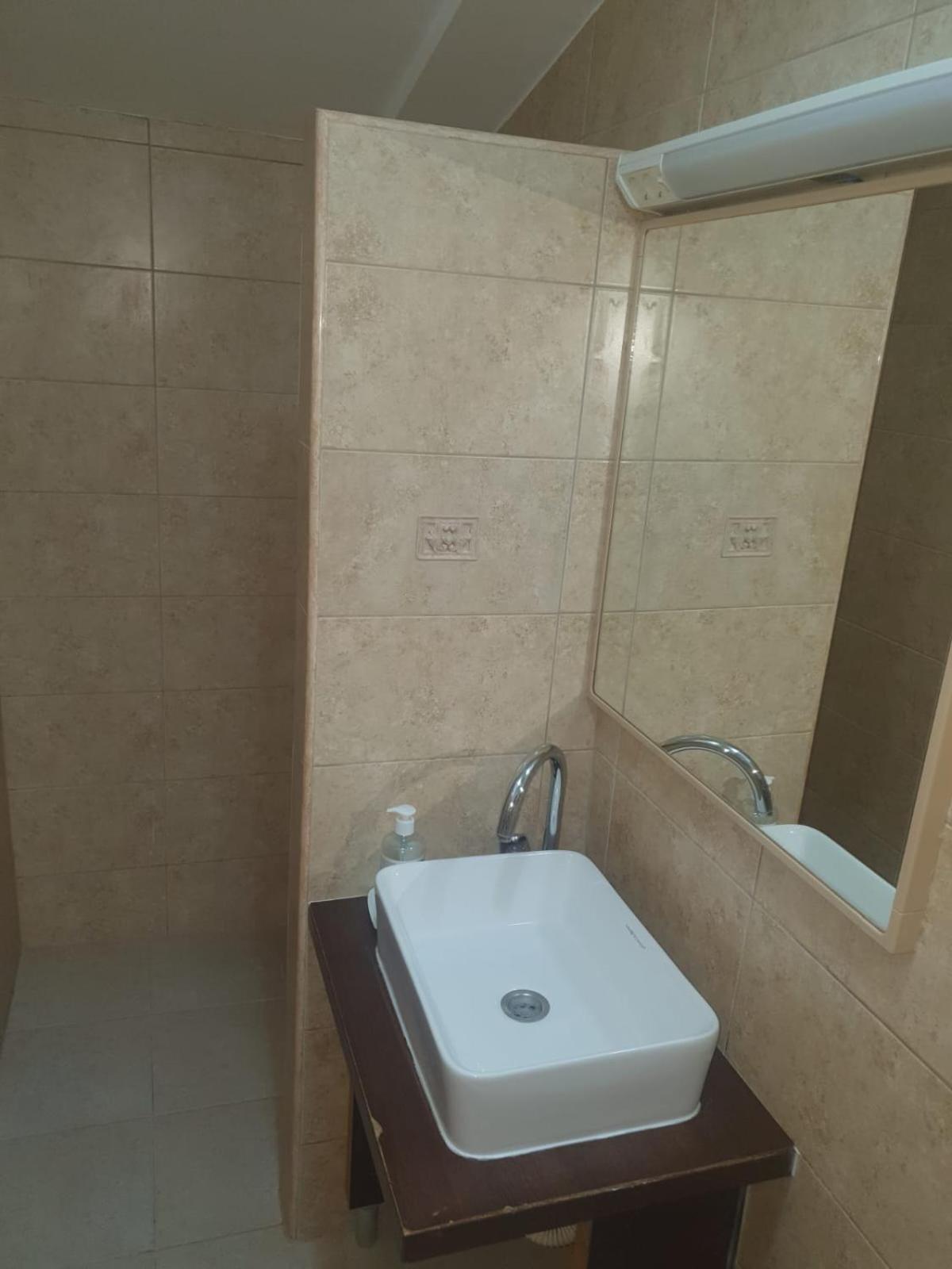 Sea View Apartments 헤르섹 객실 사진