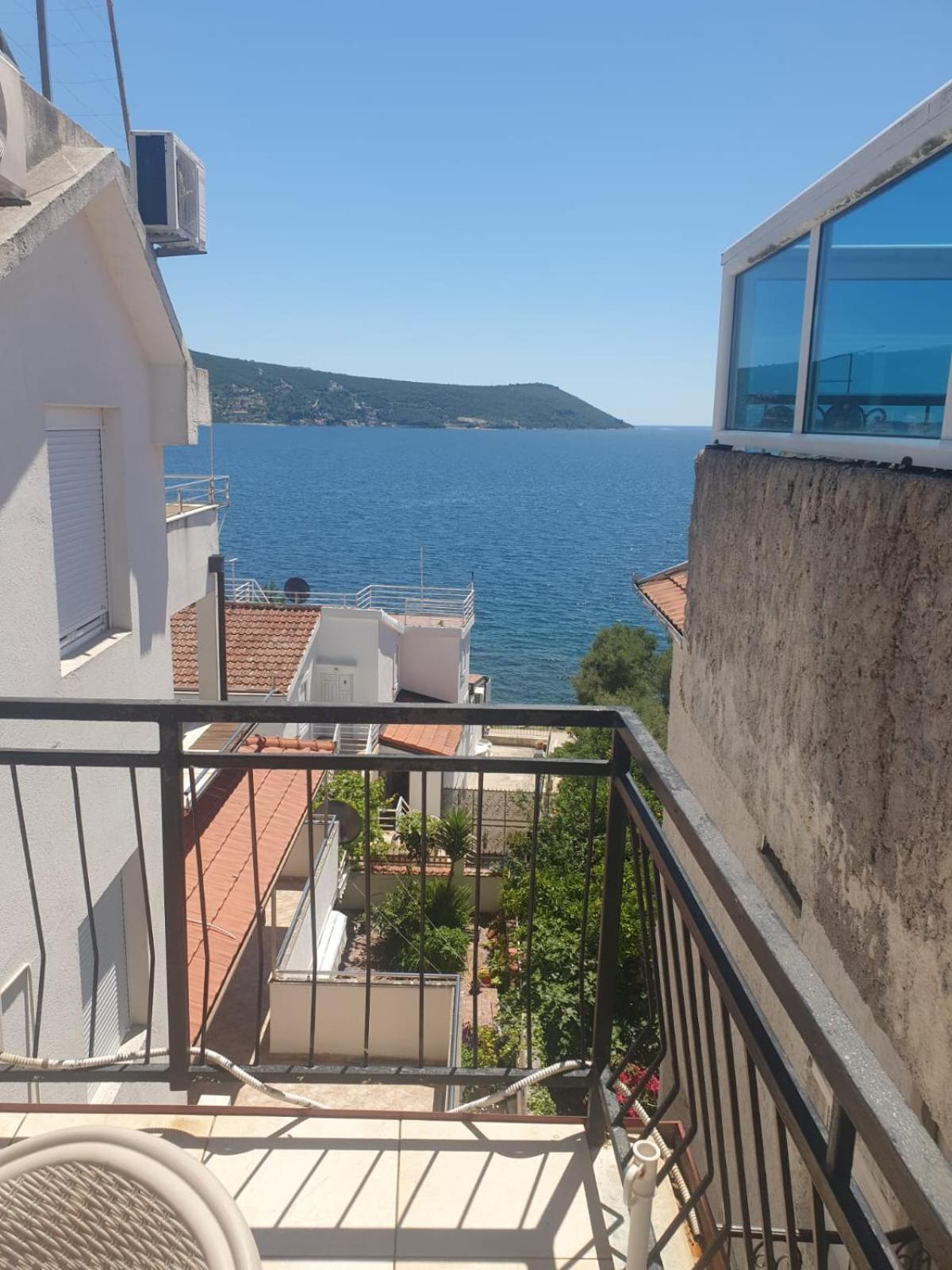 Sea View Apartments 헤르섹 외부 사진