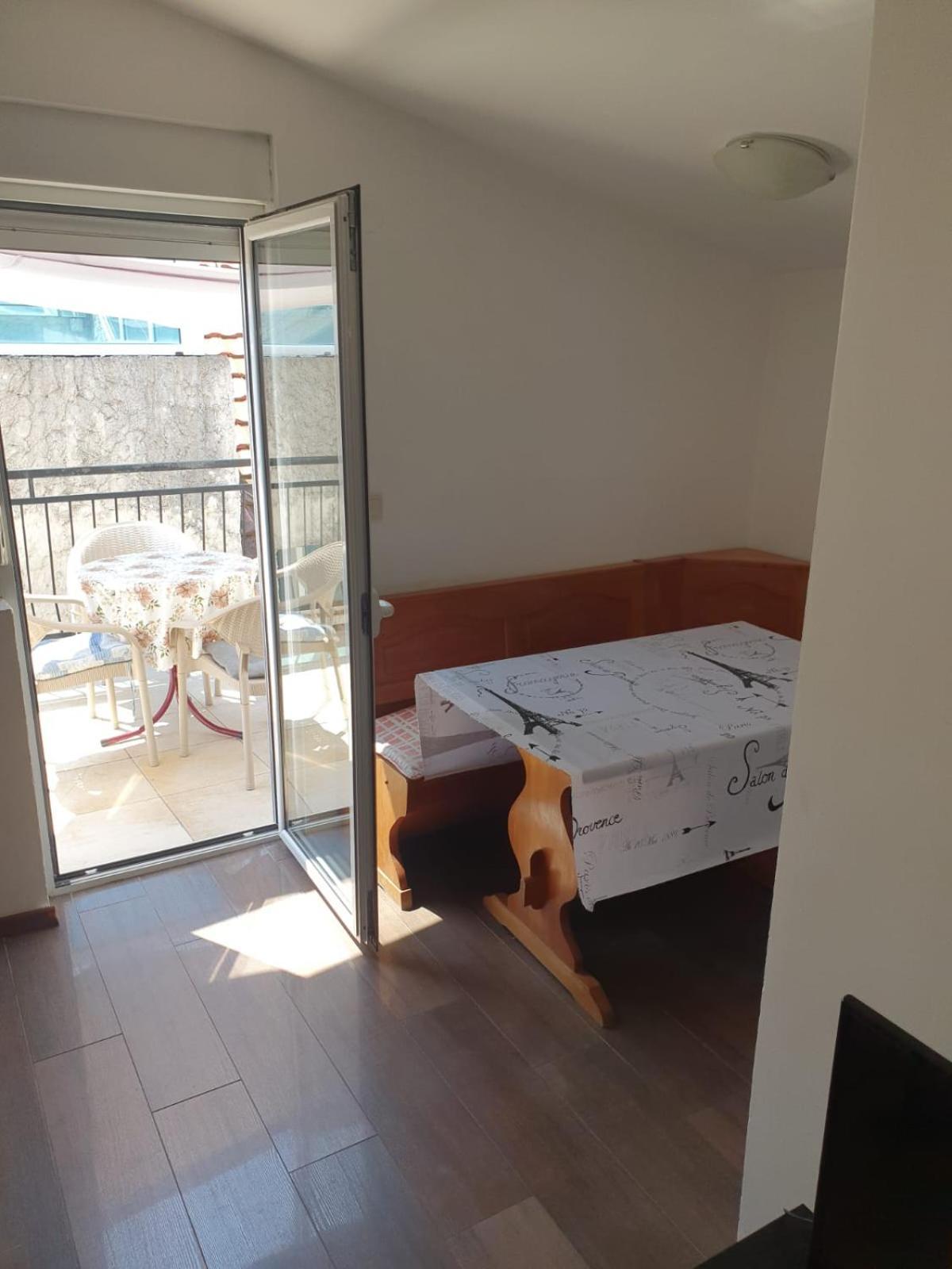 Sea View Apartments 헤르섹 객실 사진